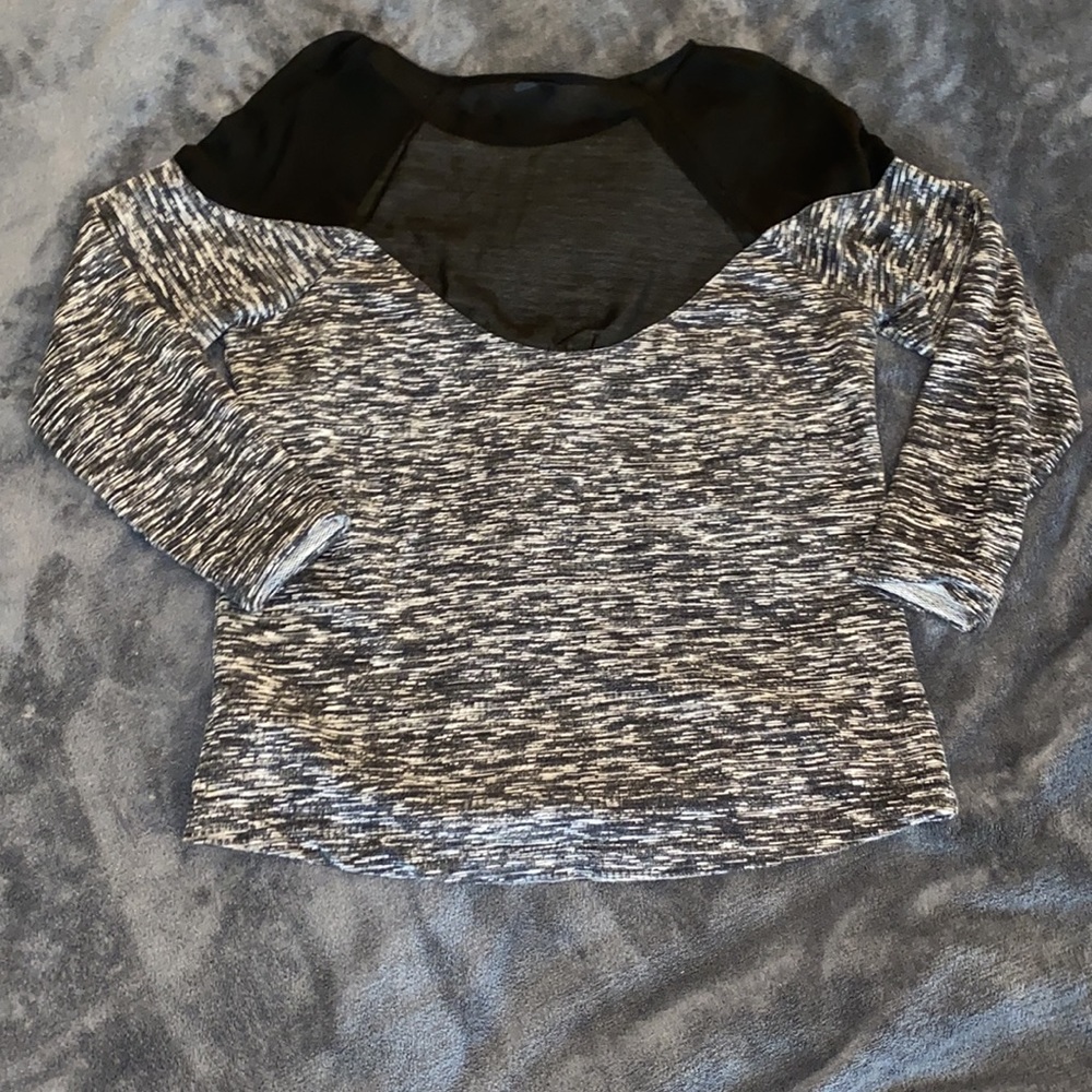 Lightly worn - Picture 2 of 2